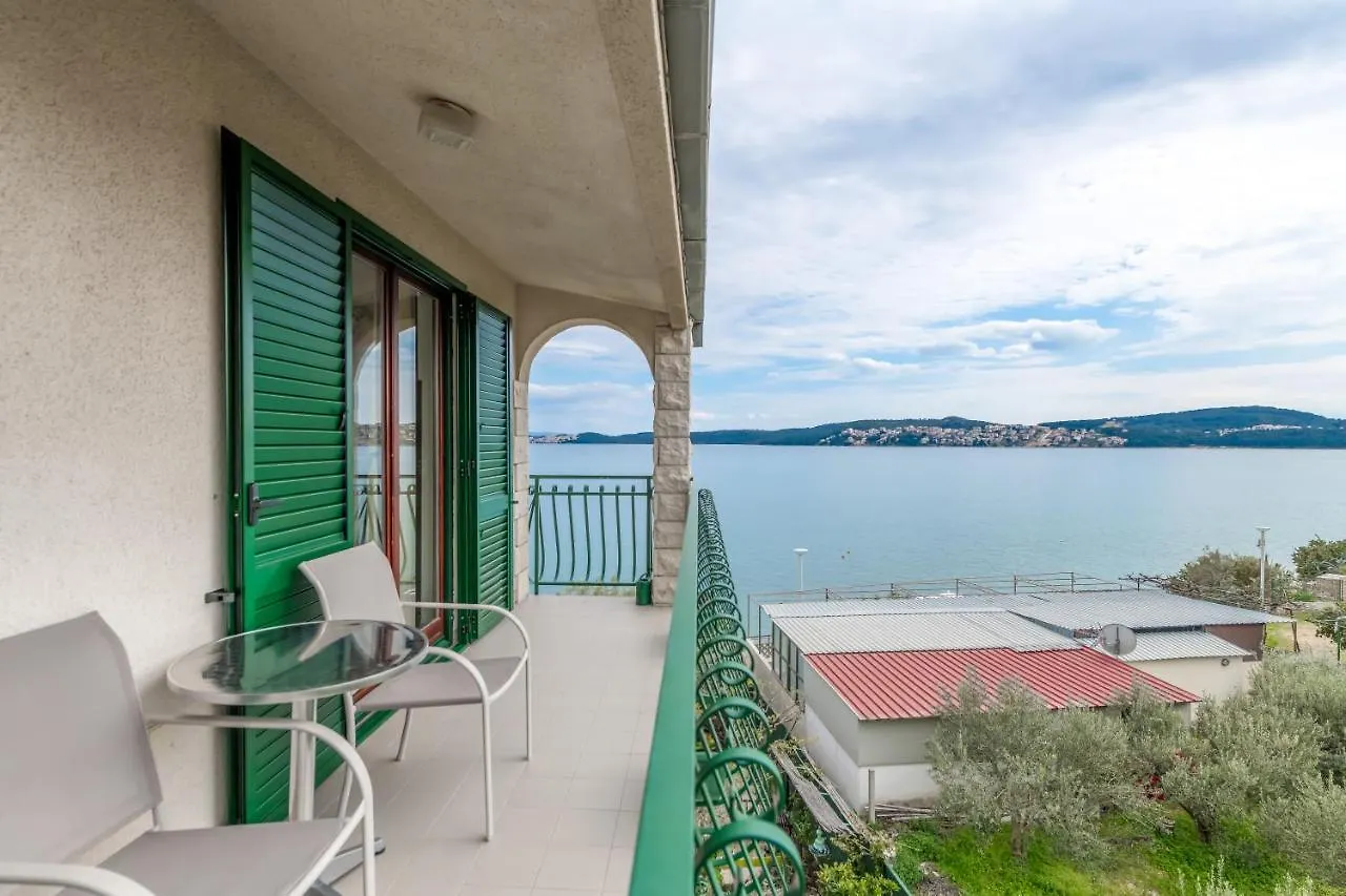 Apartments G Trogir