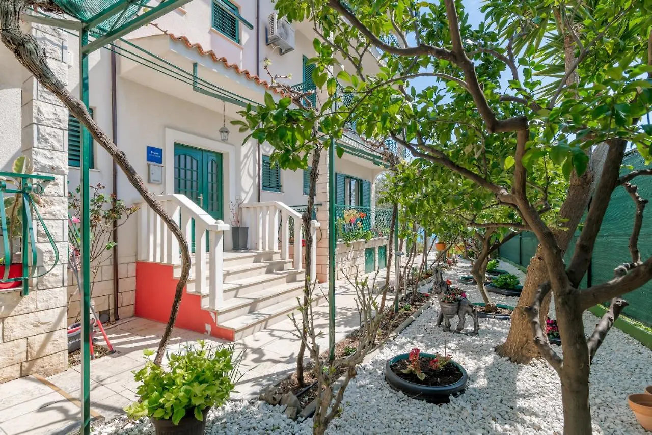 Apartments G Trogir 0*,  Croatia