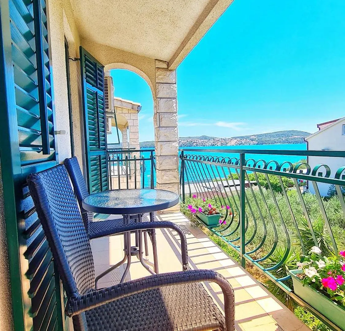 Apartments G Trogir