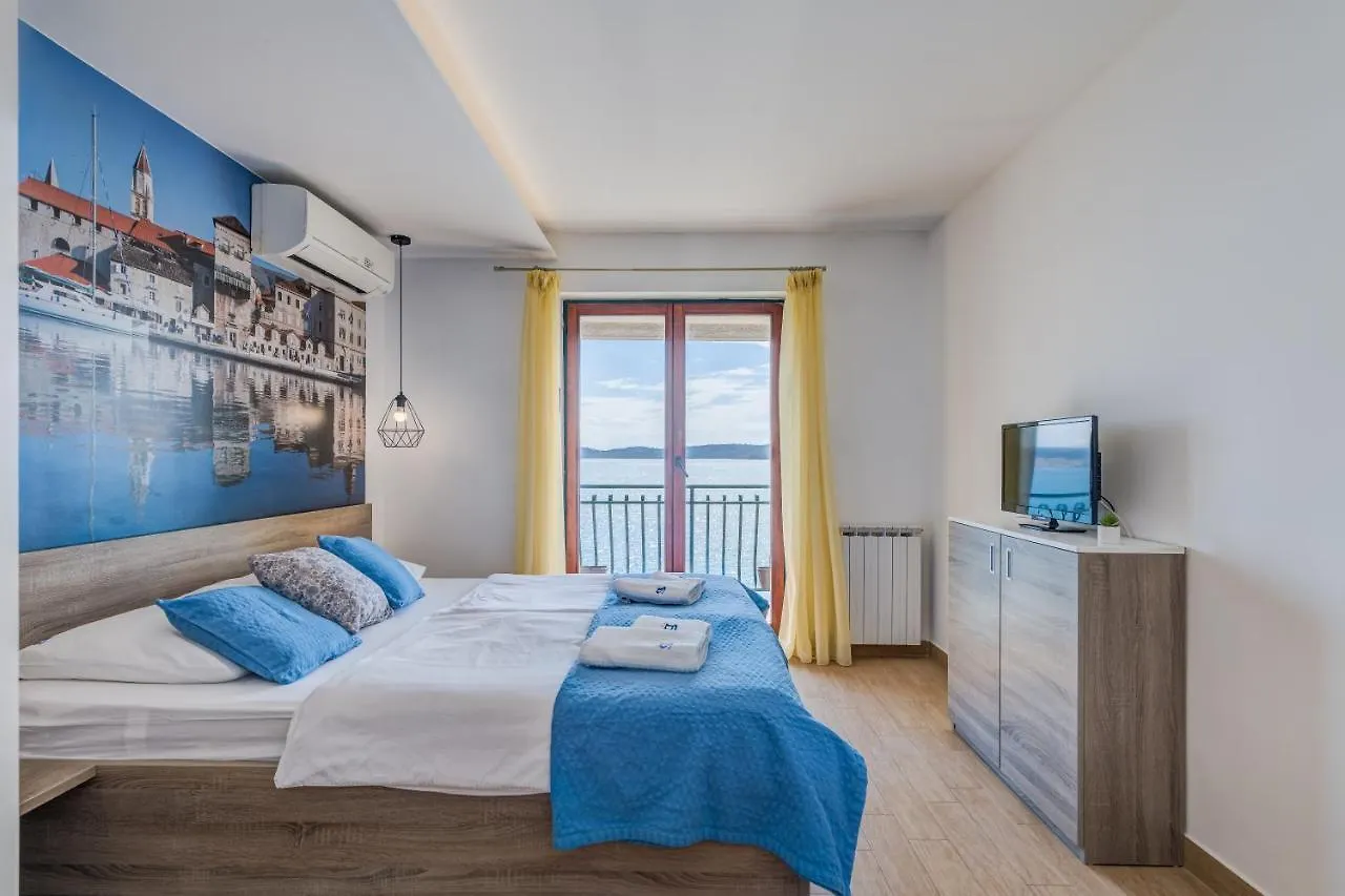 Apartments G Trogir